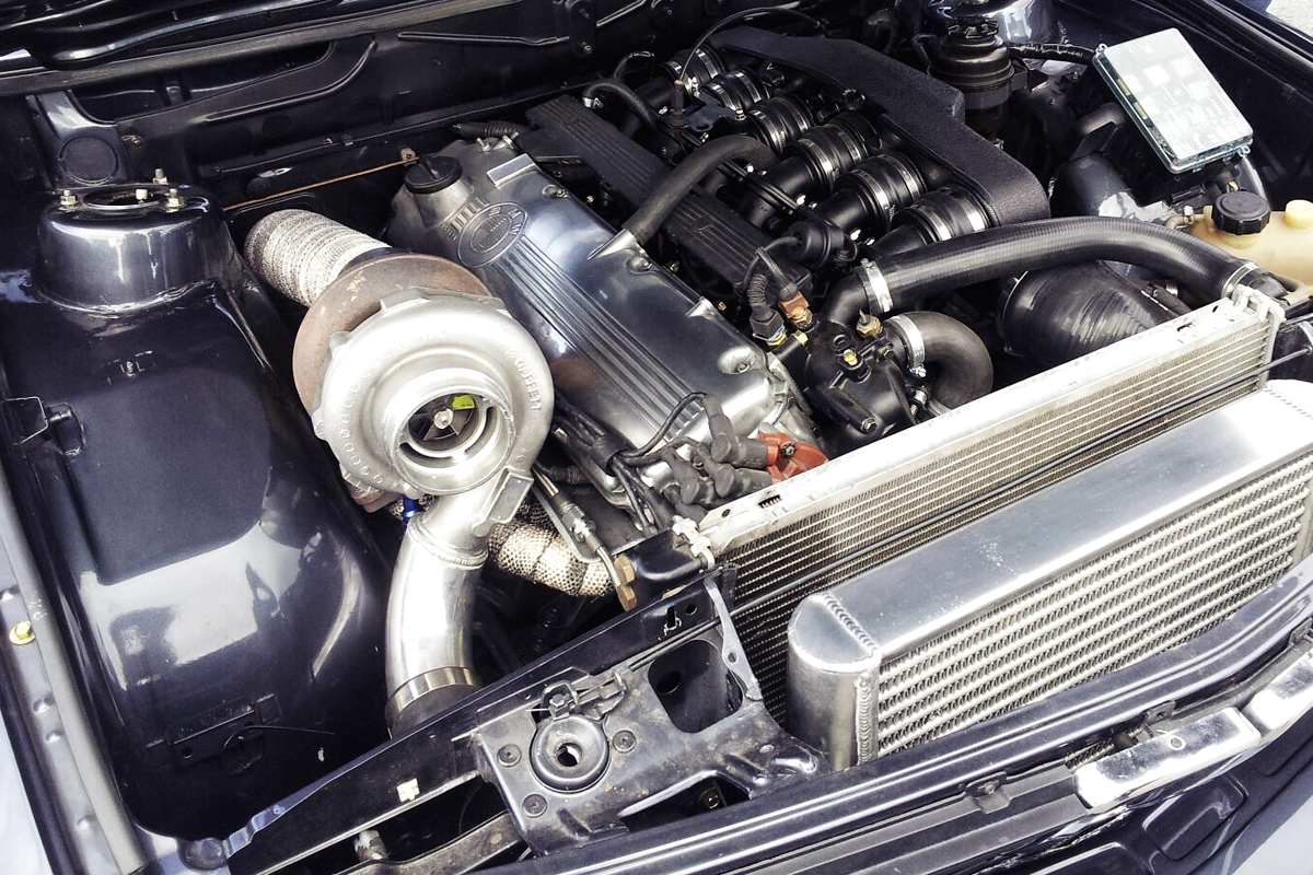 Двигатель м 35. BMW m30b35. BMW e34 m30b35. BMW m30 Turbo. BMW engine m30 b35.