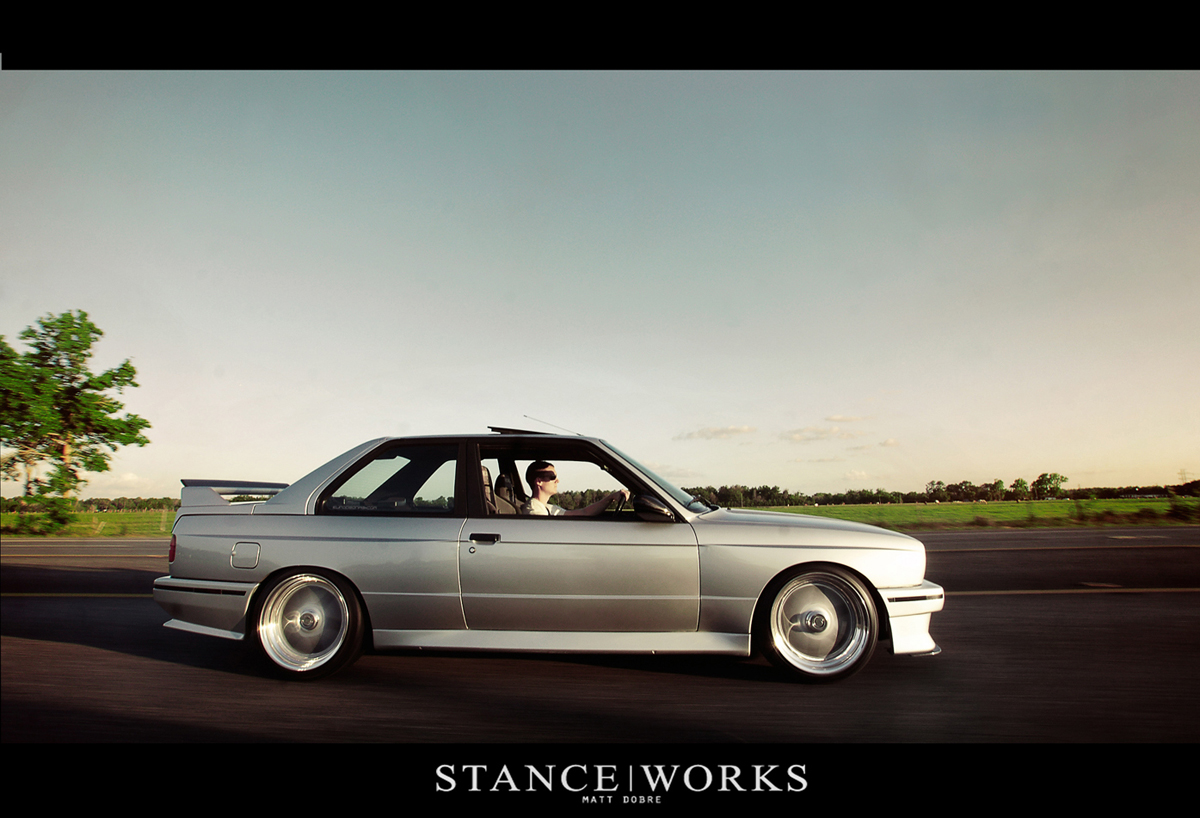 e30-m3-silver-rolling