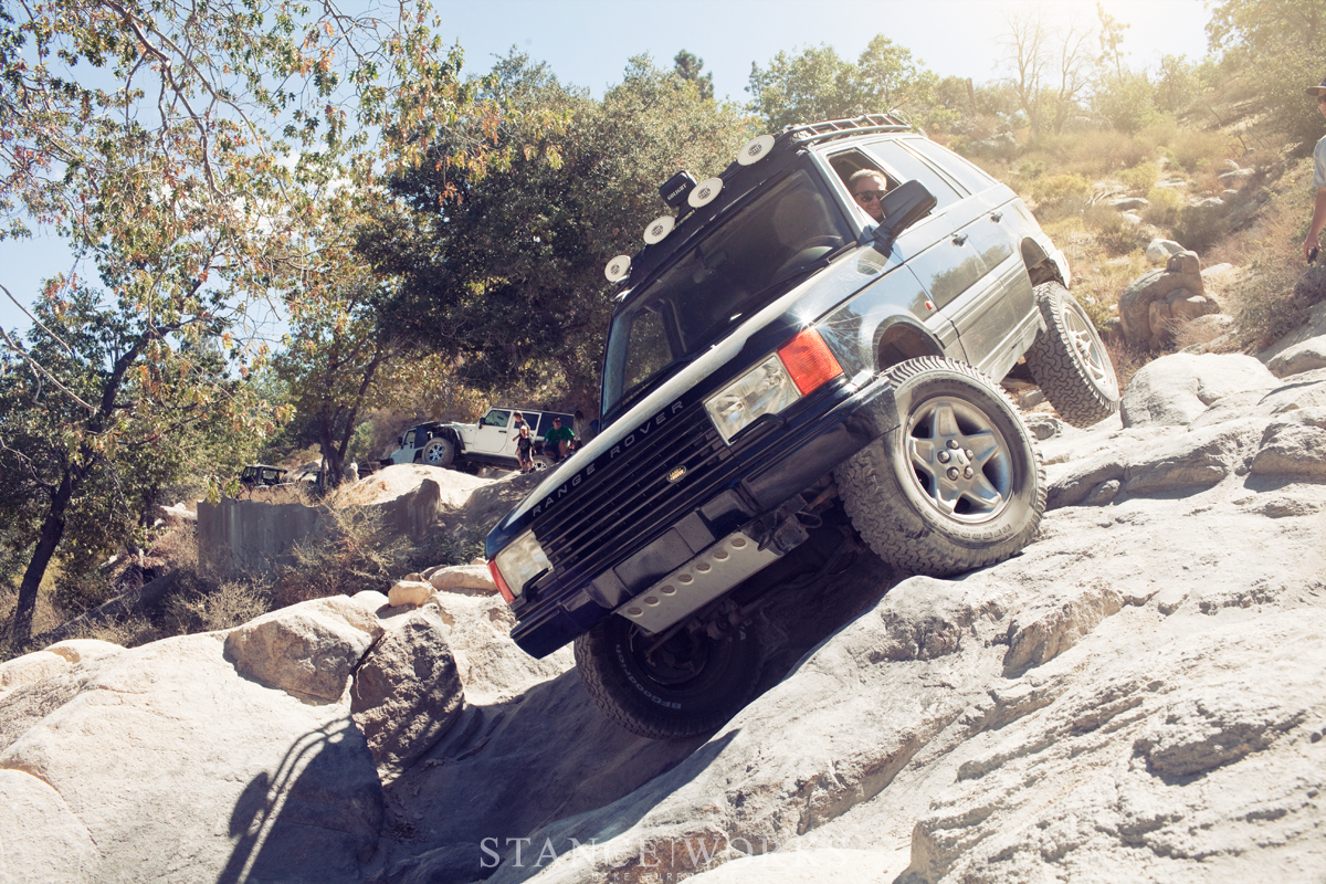 range-rover-3-wheel-flip