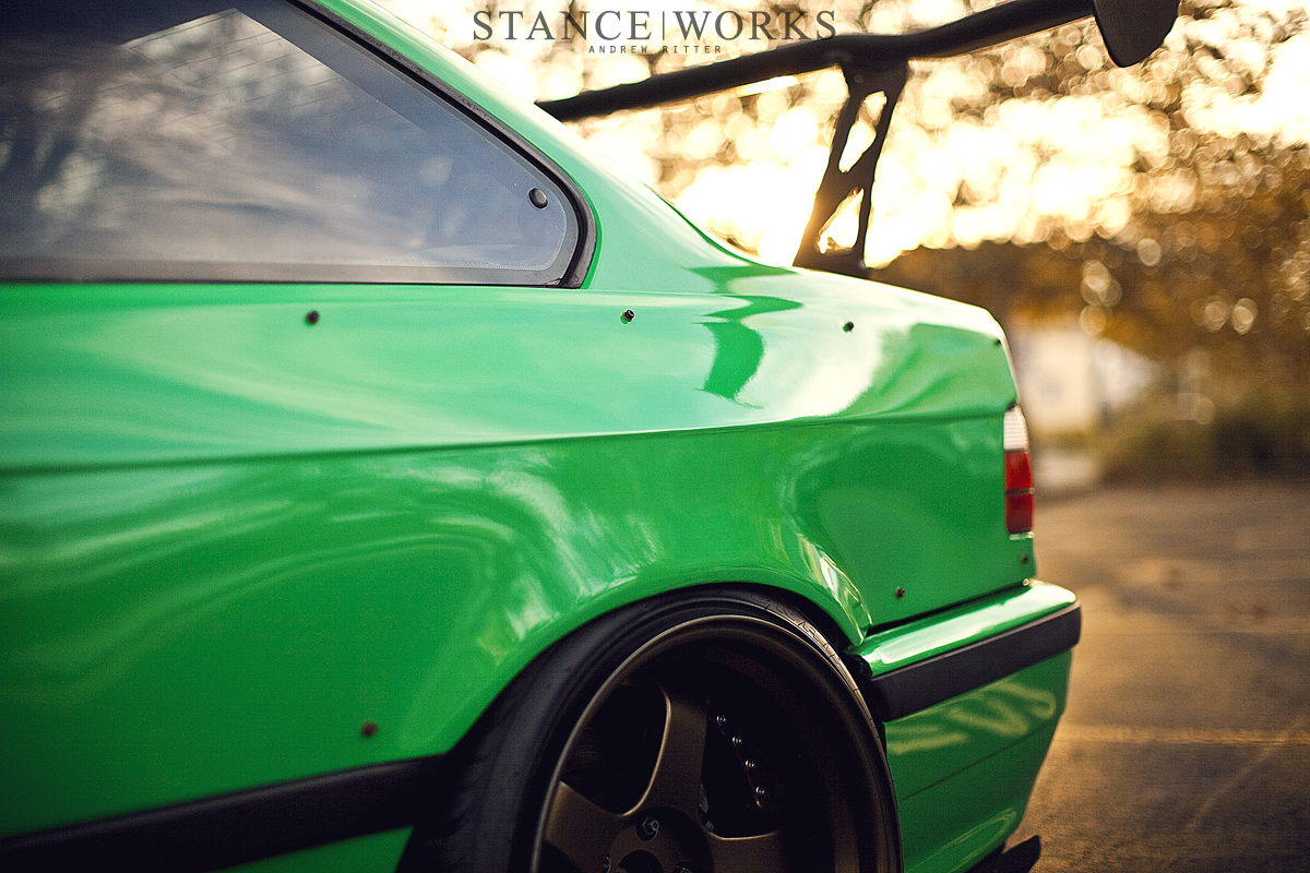 bmw-e36-felony-form-overfenders-wide