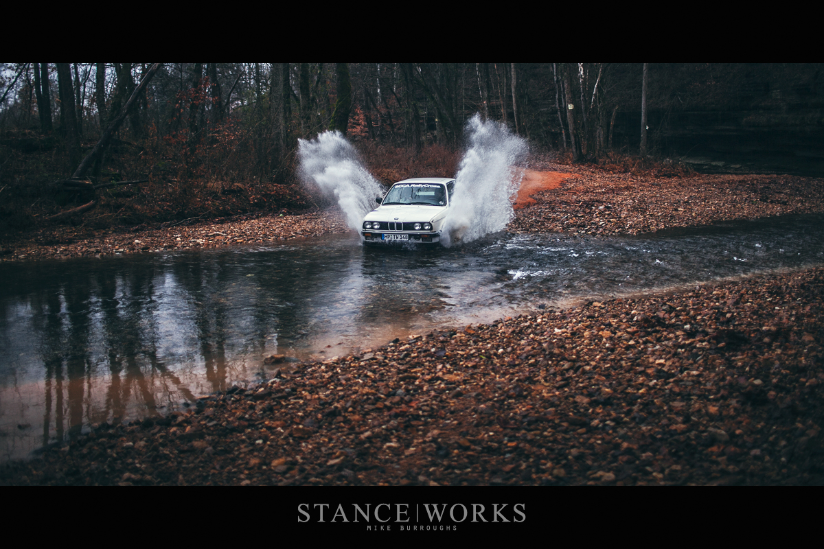 splash-e30-river-crossing-rallycross