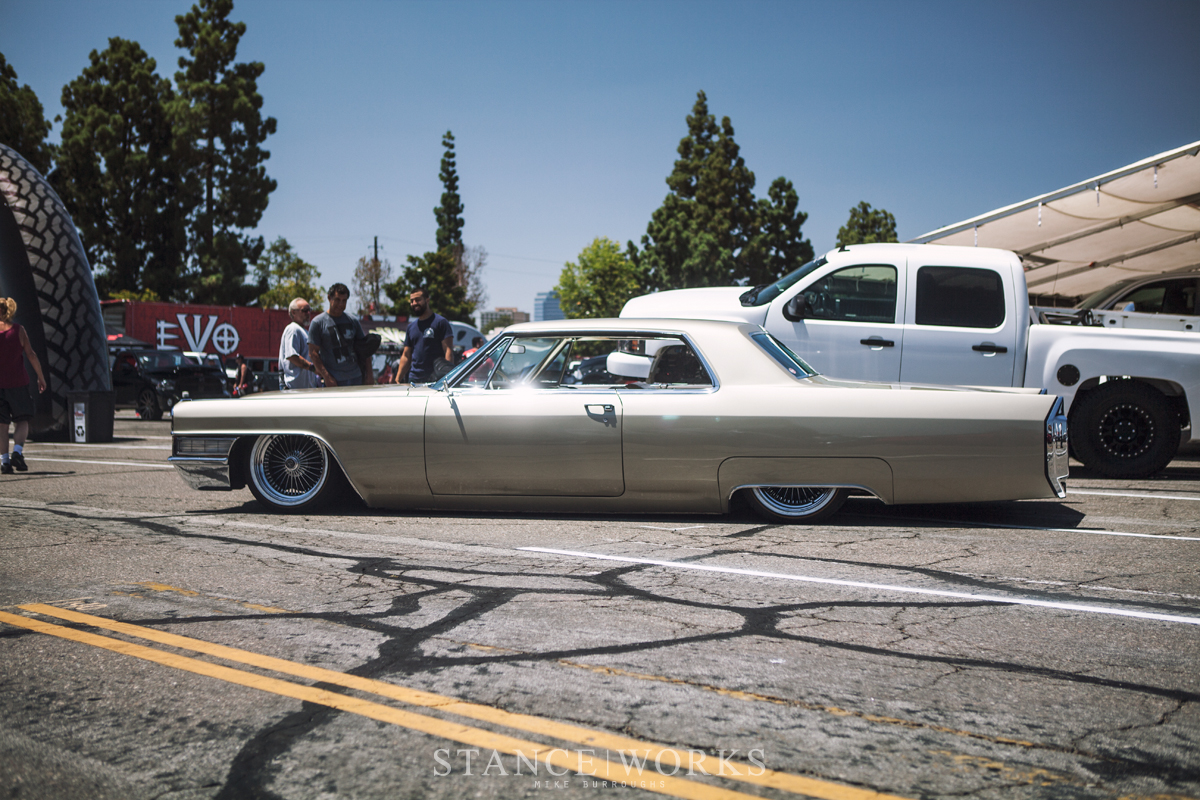 auto-enthusiast-day-nitto-2015-cadillac-deville-bagged-wire-wheels