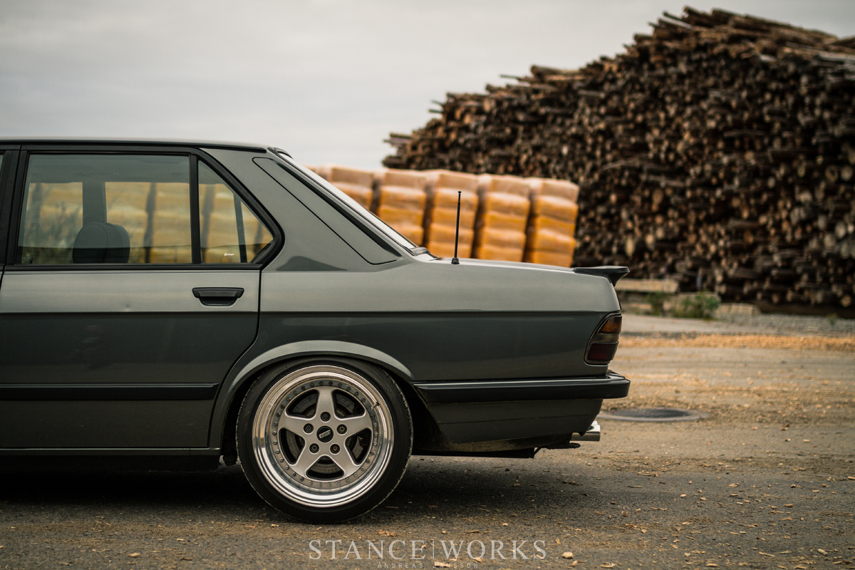 Bmw e28 wheels deals
